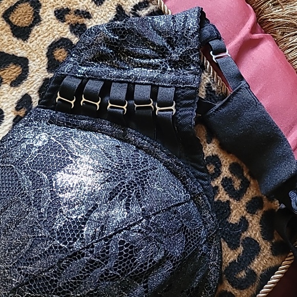 Bra - Picture 8 of 8